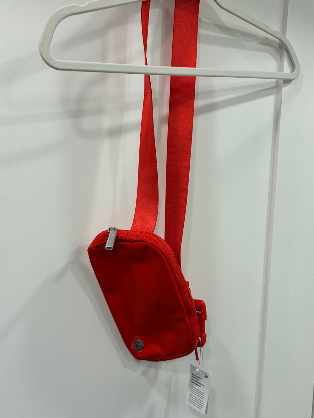 Lululemon Everywhere Belt Bag 1L - Bright Red/Orange NWT